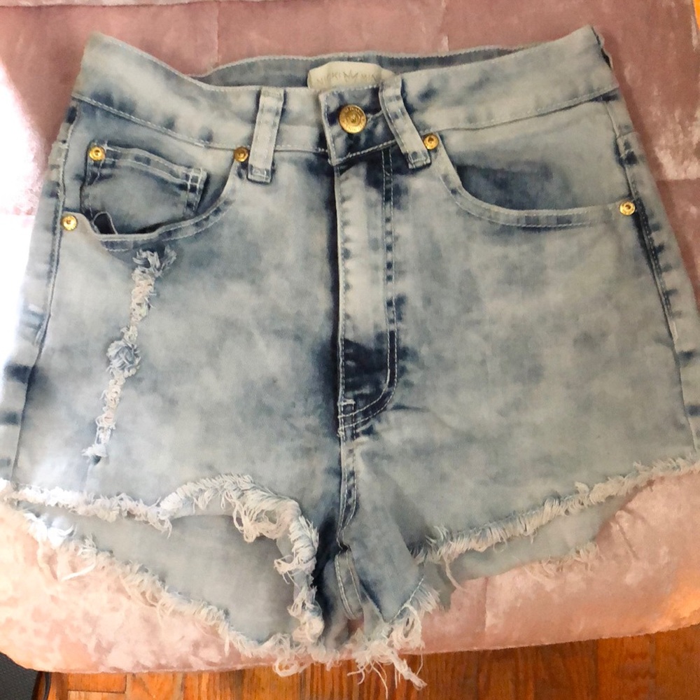 Shorts Size: 5/6